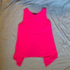 ✨ closet clearout express tank with an open back